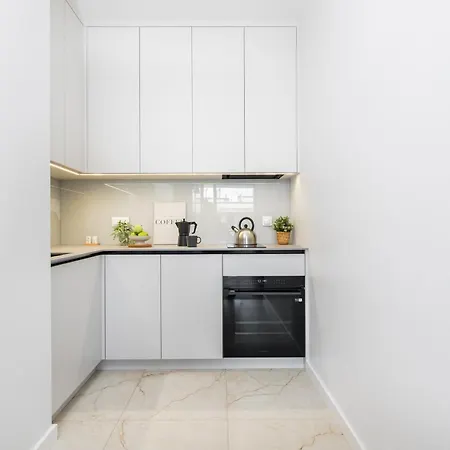 Superapart Domaniewska 120 Apartment Warsaw