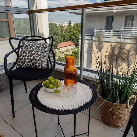 Superapart Modern Apartment With Balcony And Parking Apartment