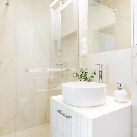 Superapart Domaniewska 120 - Parking Apartamento